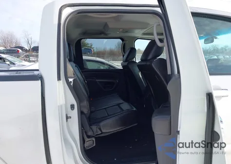 2015 Nissan Titan Pro-4X/S/Sl/Sv из США, поврежденный, VIN 1N6AA0EC9FN506892